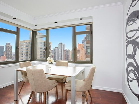 2nd image of 160 E 65th St APT 28F
