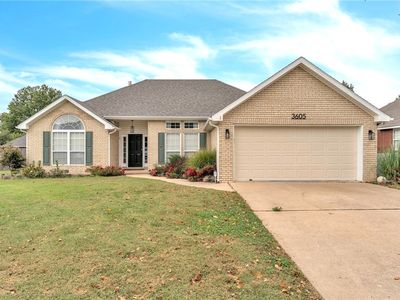 3605 W Center St, Rogers, AR, 72756