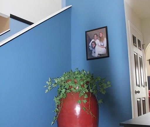 4th image of 6321 Bellinger Dr
