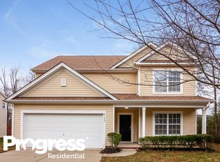 6106 Sid Crane Dr, Charlotte, NC 28216