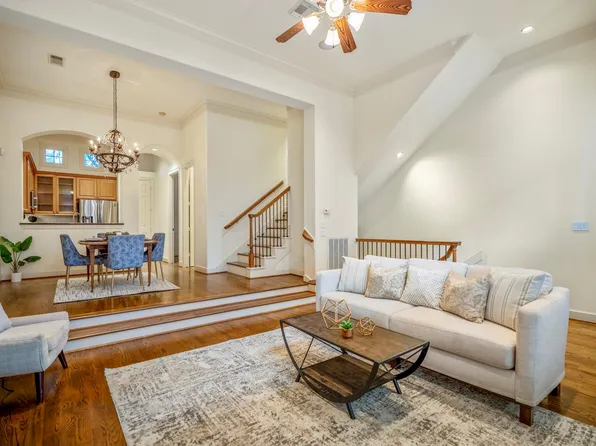 5035 La Branch St, Houston, TX 77004