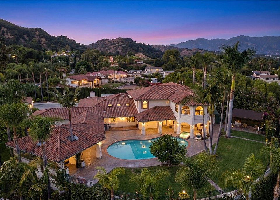 1st image of 14810 Las Tunas Dr