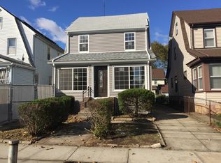19155 115th Rd, Saint Albans, NY 11412
