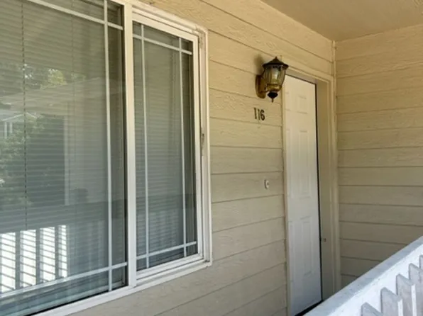 110-116 Crestview Terrace, 110-116 Crestview Ter, Cottage Grove, OR 97424