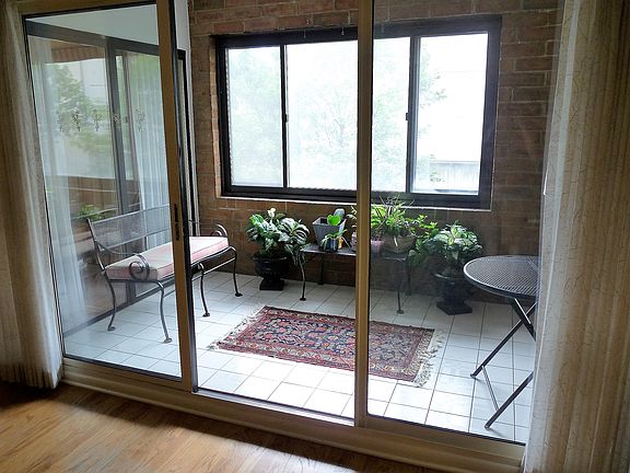 Sun porch off living room