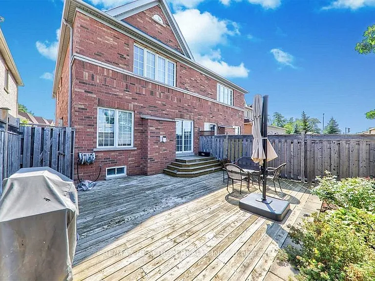 46 Blue Meadow Ct — Photo 18