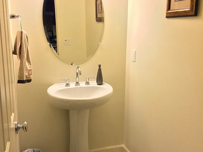Powder room