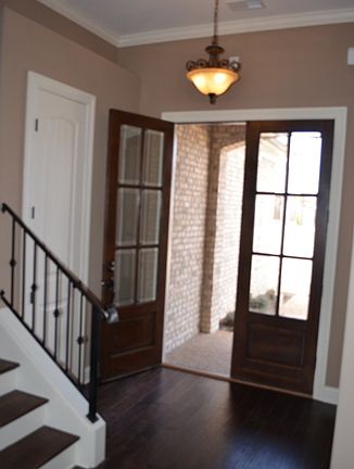 4th image of 7118 Carriebrook Dr
