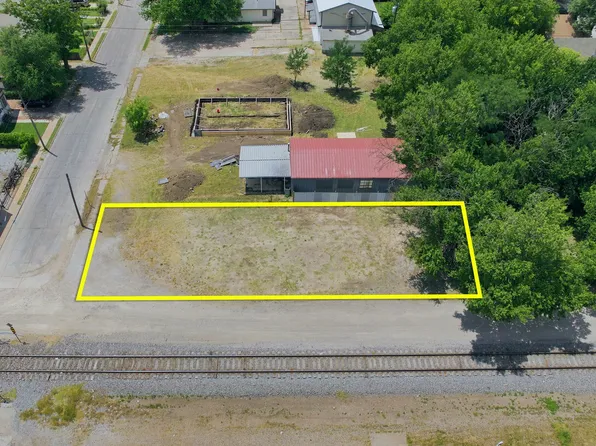 730 E Boston St, Wichita, KS 67211