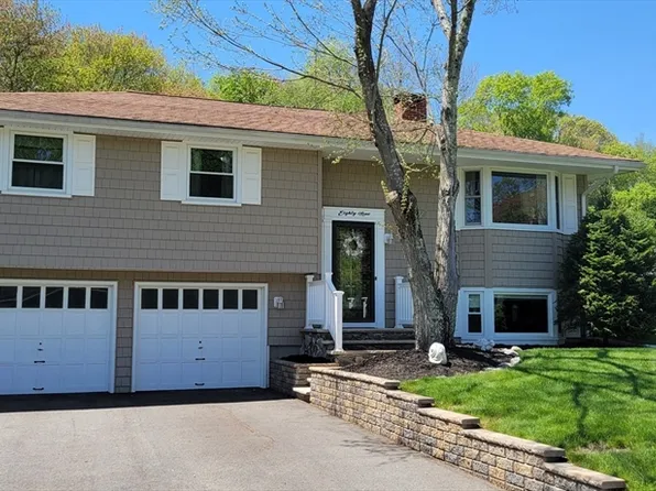 89 Cypress Dr, Swansea, MA 02777
