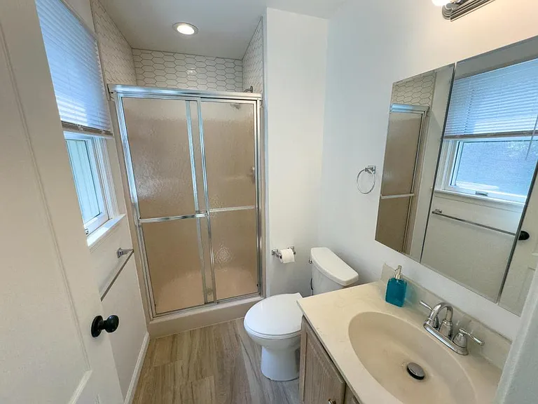 140 Lindfield Cir — Photo 15