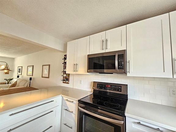 4th image of 2609 Congressional Way #2609