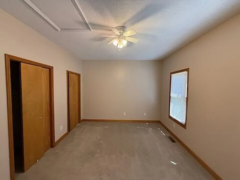 628 Willowood Pkwy — Photo 12