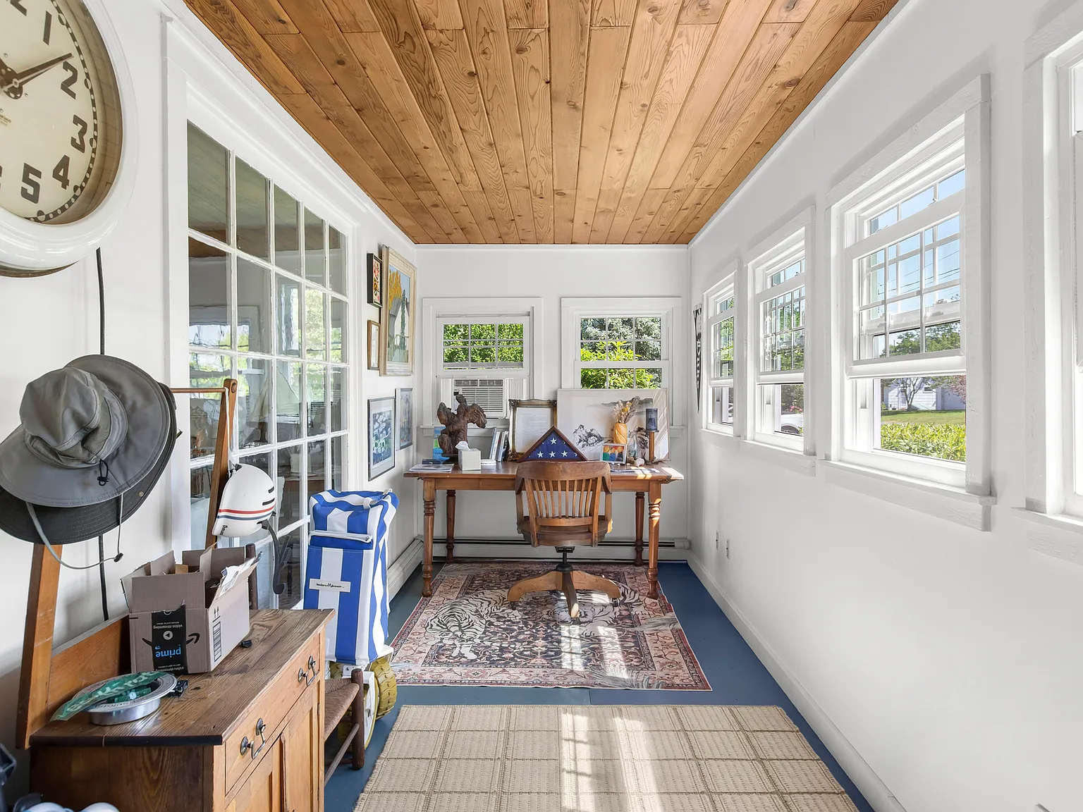 Southold Beach House - Seconds to Founders Landing Beach! — Photo 2