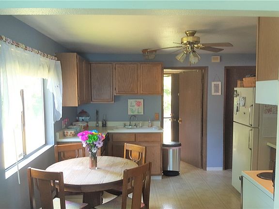 5th image of 9621 C St E