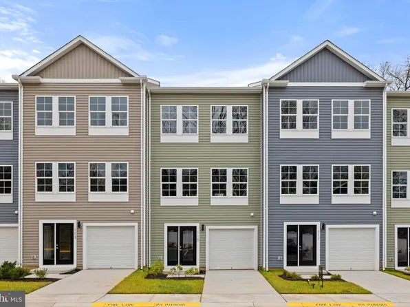 113 Sage Creek Ct, Manassas Park, VA 20111