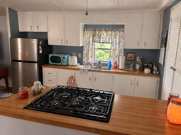 3rd image of 7101 W Anthony Rd #24