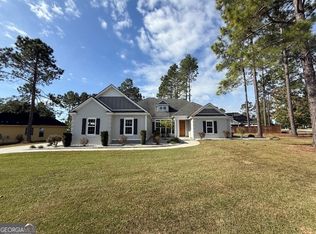 7325 Wind Chase Dr, Hahira, GA 31632