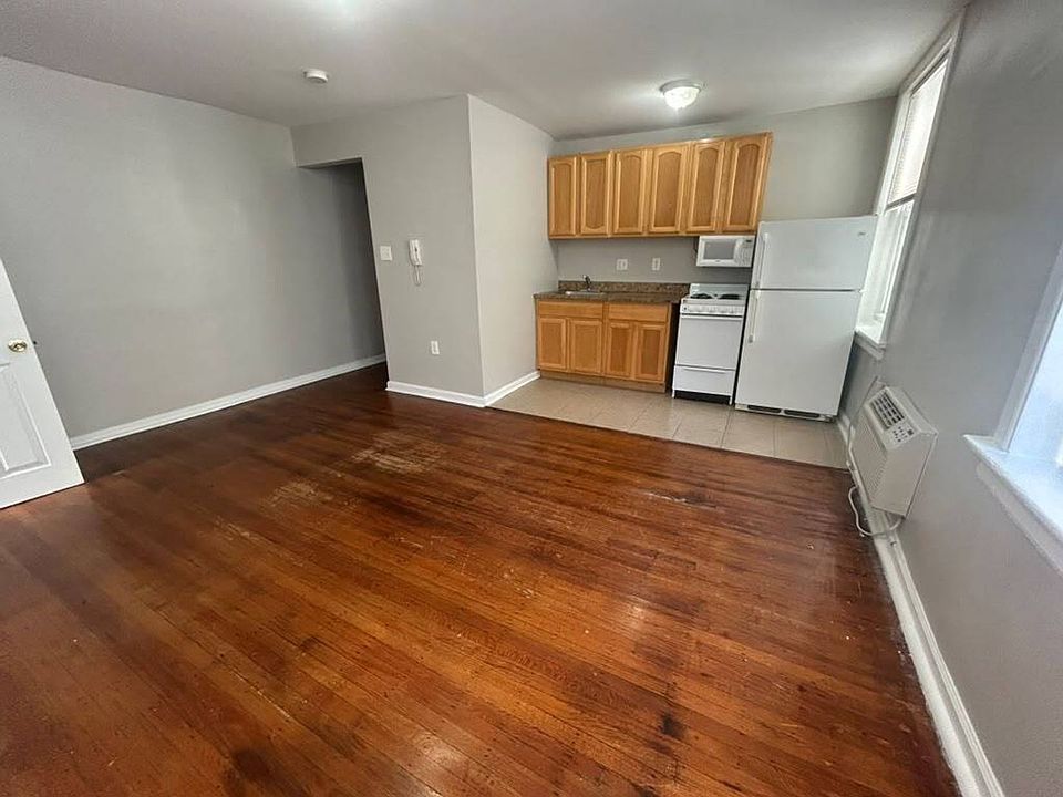 1st image of 3412 Spring Garden St #A