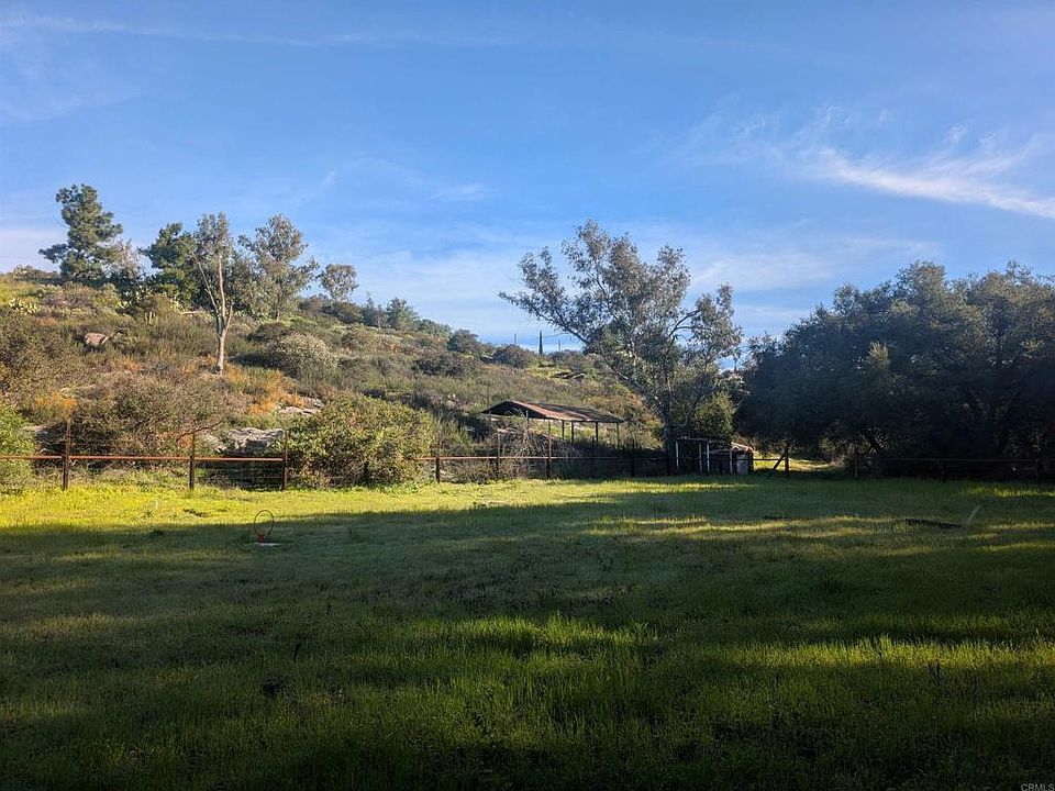 1st image of 18868 Paradise Mountain Rd