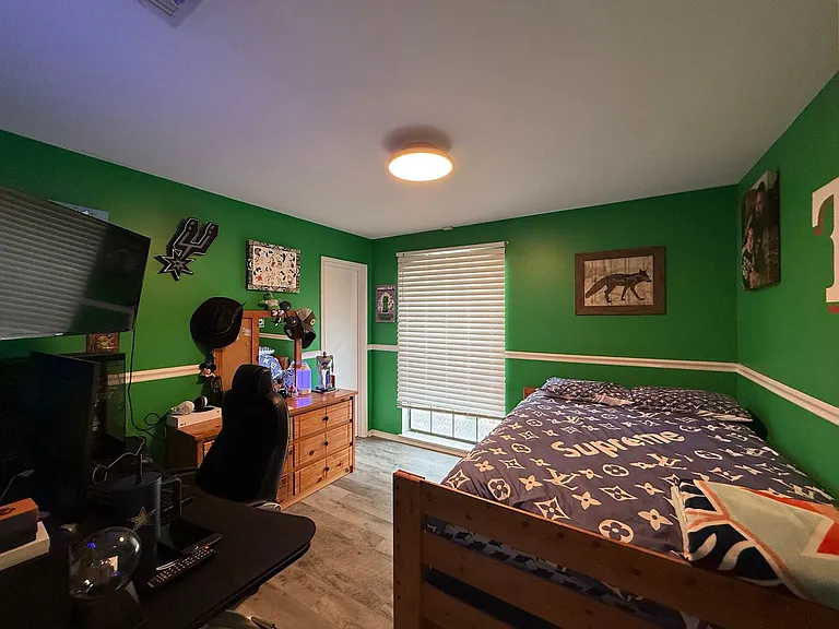 5838 Manchester Ln — Photo 14