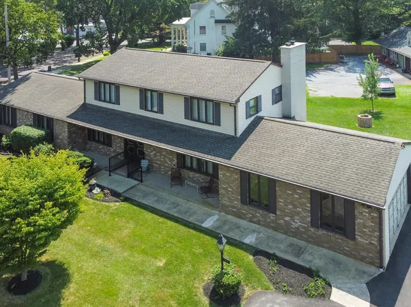 1330 Chestnut St, Pottstown, PA 19464