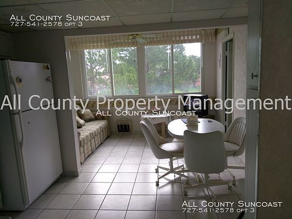 4th image of 4895 Bay St NE APT 314