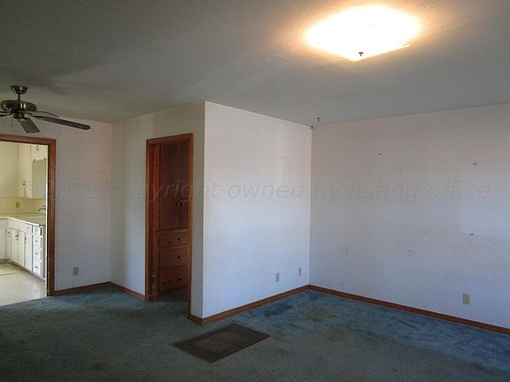 3rd image of 1524 Hamilton St