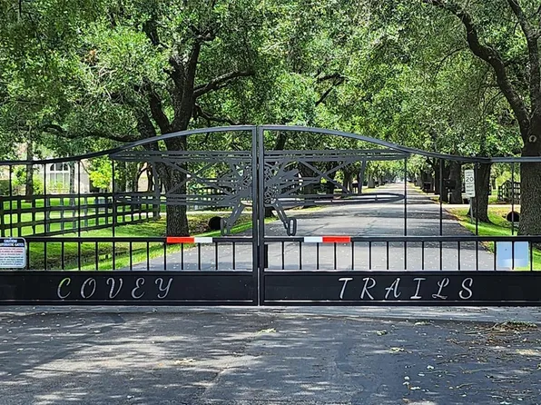 49 E Kitty Hawk St, Richmond, TX 77406