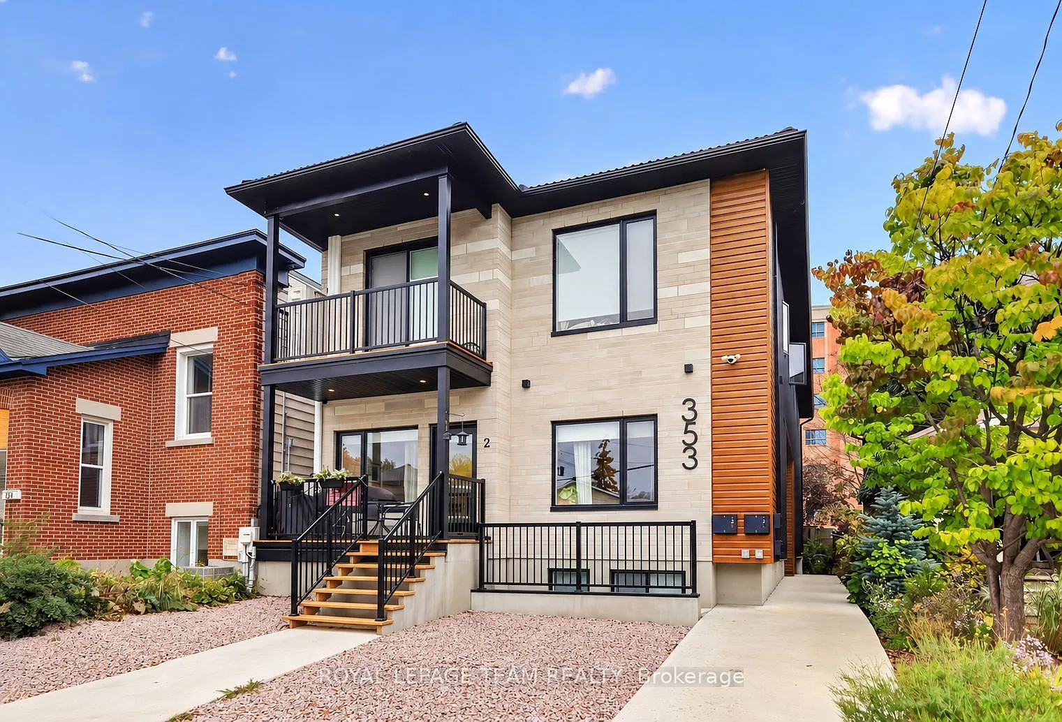 2 bed, $2,395 — Photo 1