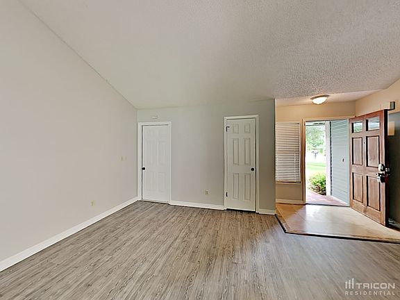 3rd image of 15737 Scrimshaw Dr