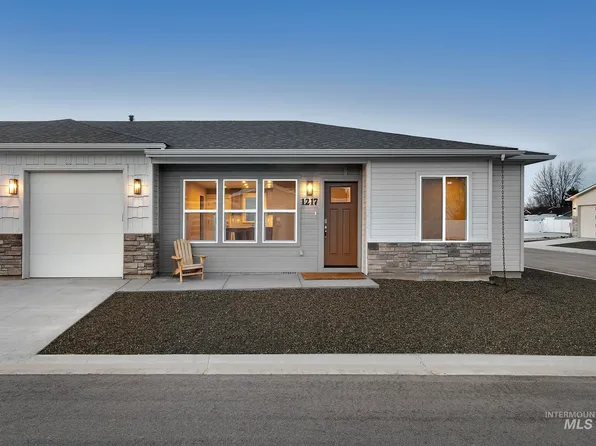 1217 Phillips Cir, Ontario, OR 97914