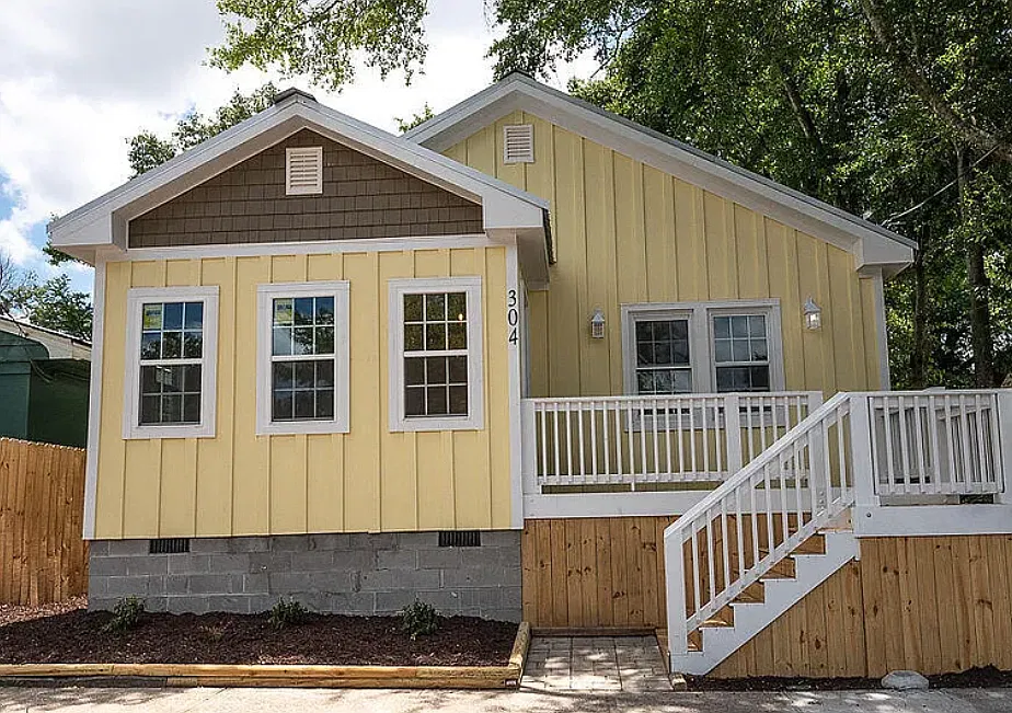 304 Kidder Street - Main — Photo 1