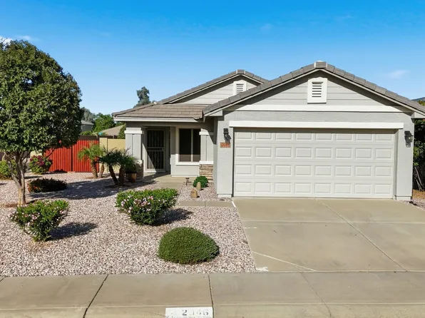 2046 W Appaloosa Way, San Tan Valley, AZ 85144