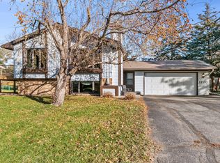 1720 Laurel Ave, Hudson, WI 54016