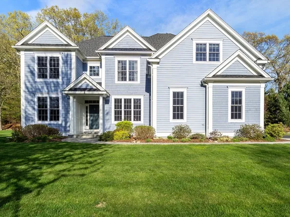 2 Brooke Rd, Boylston, MA 01505