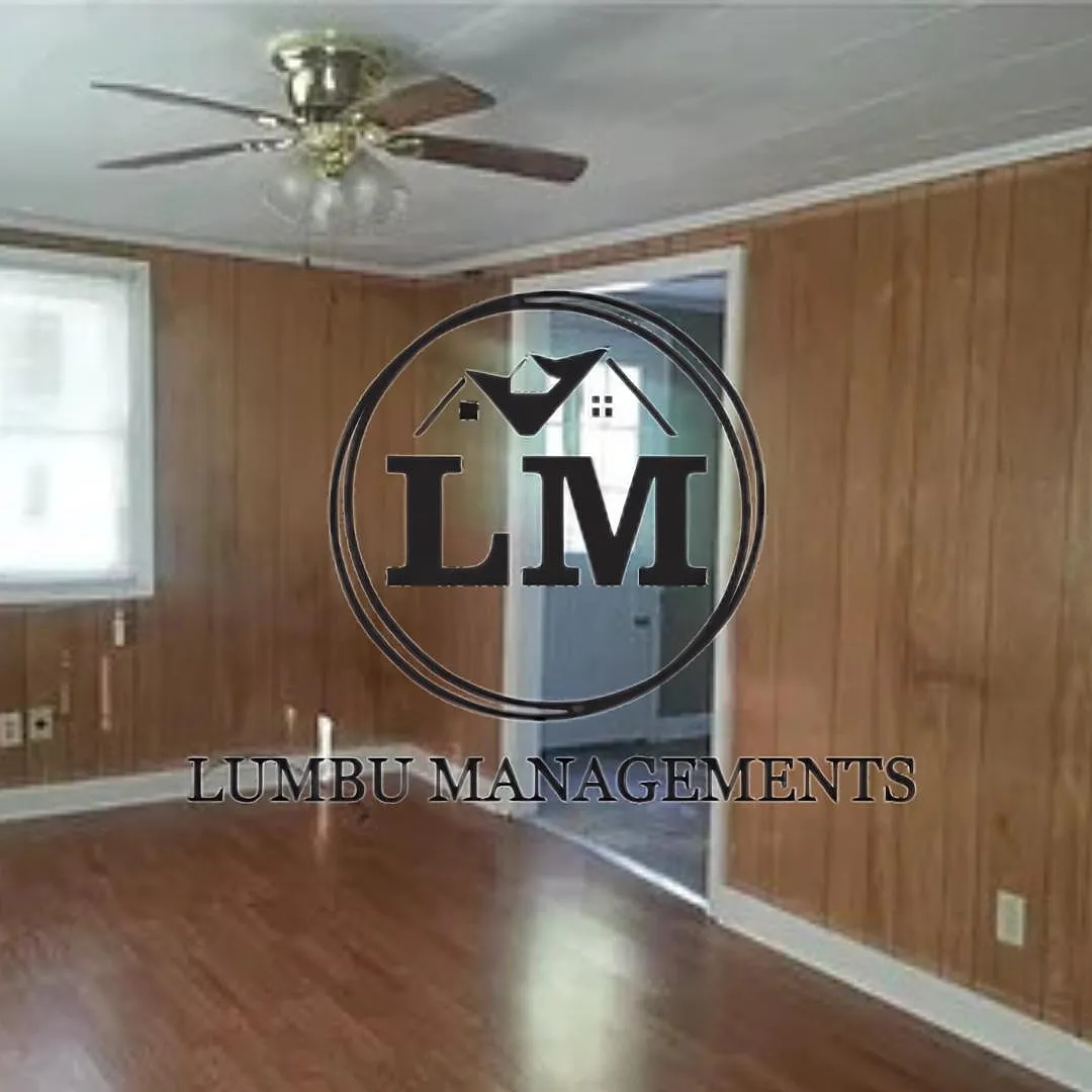 512 Glovinia Street — Photo 4