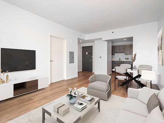 3rd image of 230 W 126th St APT 25A