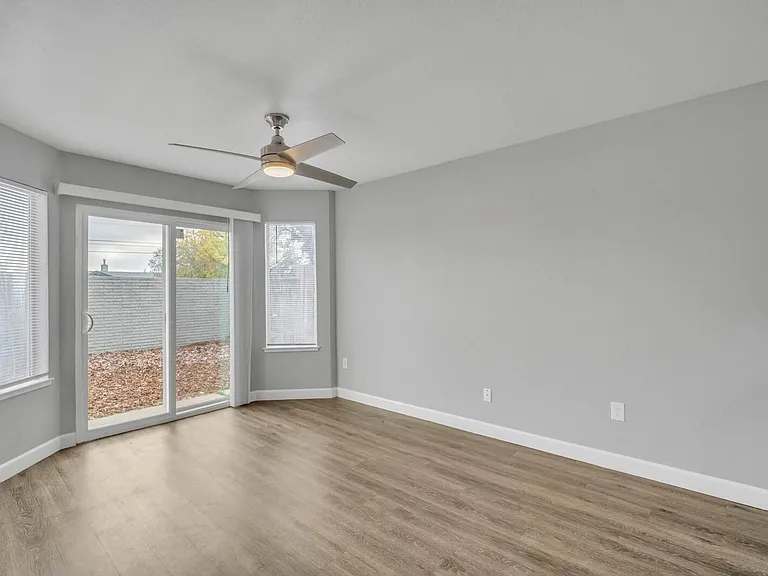244 Delta Leaf Way — Photo 6
