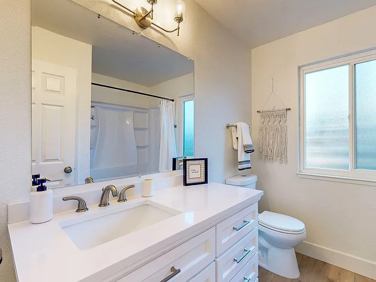 PURE Property Management Presents: El Prado Apartments — Photo 30