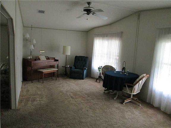 3rd image of 4144 Rolling Oaks Dr