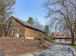 211 Mooredale Rd, Carlisle, PA 17015