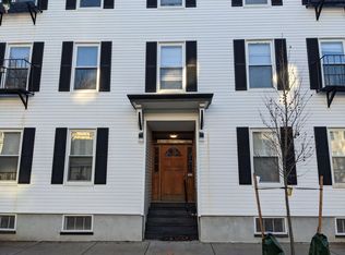 82 Hampshire St APT 4A, Cambridge, MA 02139