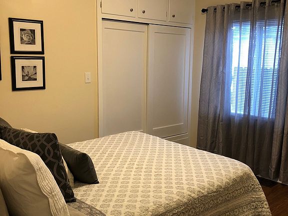 2nd bedroom potential - house is unfurnished