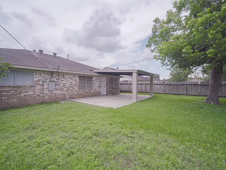 9811 Mango St — Photo 27