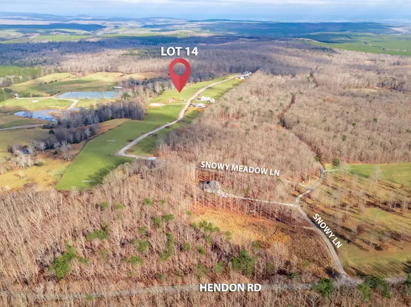 503 Snowy Meadow Ln, Soddy Daisy, TN 37379