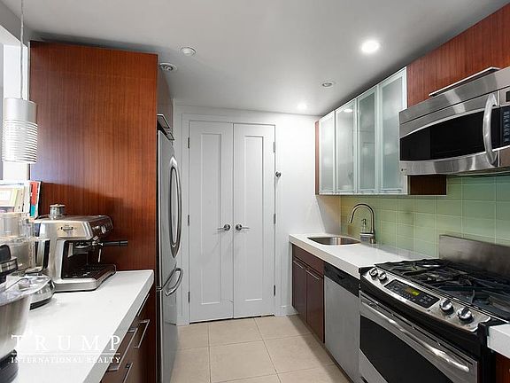 4th image of 301 W 115th St APT 8H