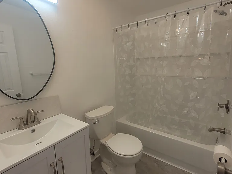 405 Columbia Dr SE #B — Photo 14