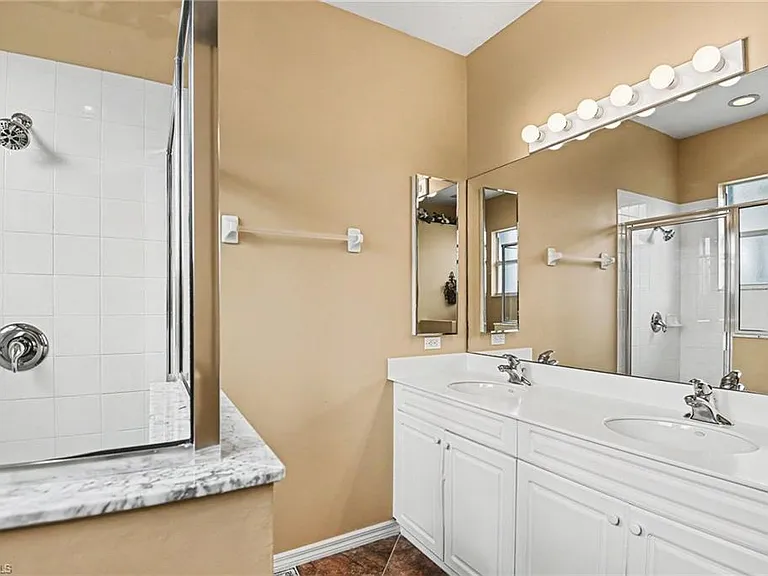 1230 Sweetwater Ln #2208 — Photo 16