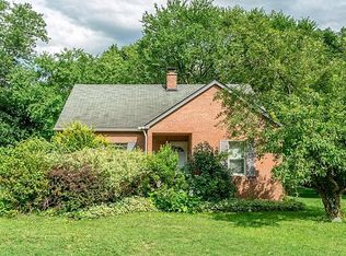 2835 Kimberley Rd, Ann Arbor, MI 48104